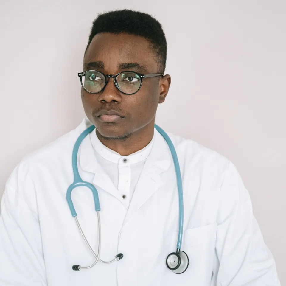 Portrait of Dr Amit Verma, ENT specialist